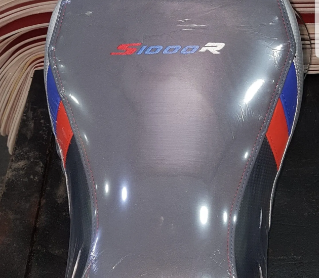 ol+20+MOTO-1920w sella moto bmw s1000r